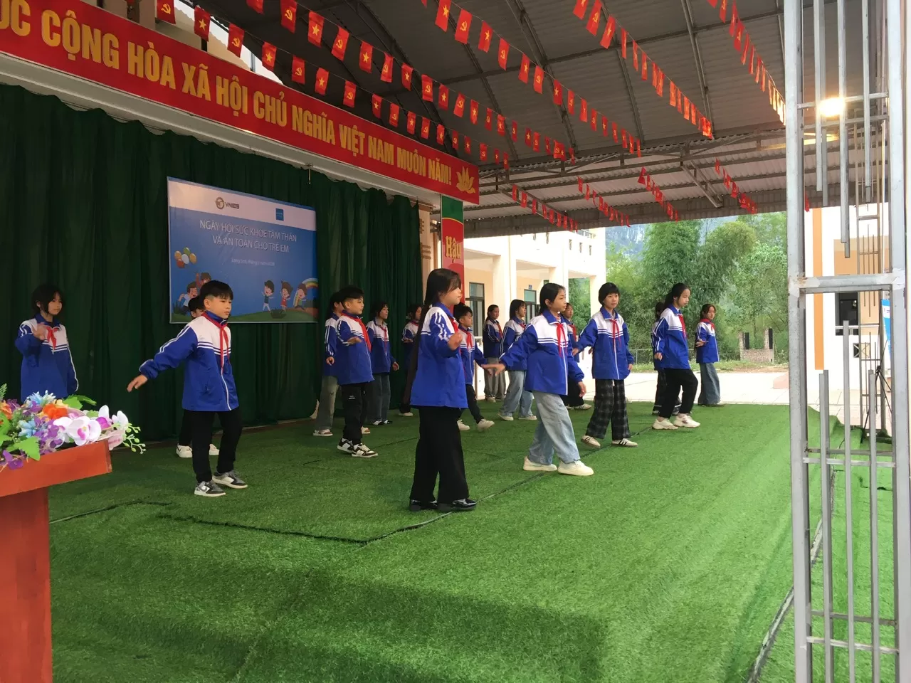 Nhóm 4- Lạng Sơn