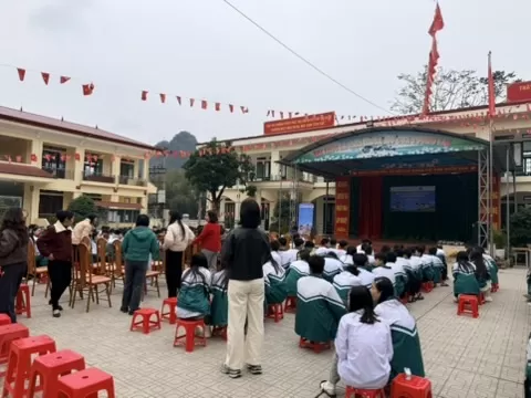 PTDTNT THCS Trà Lĩnh Cao Bằng