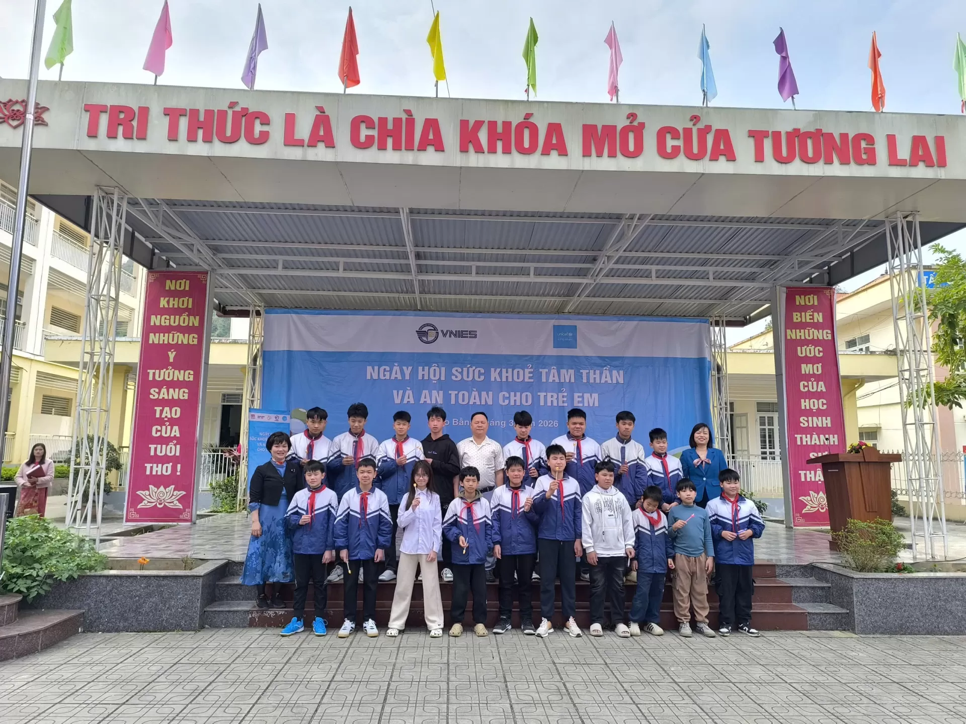 Trường THCS Hùng Quốc Cao Bằng