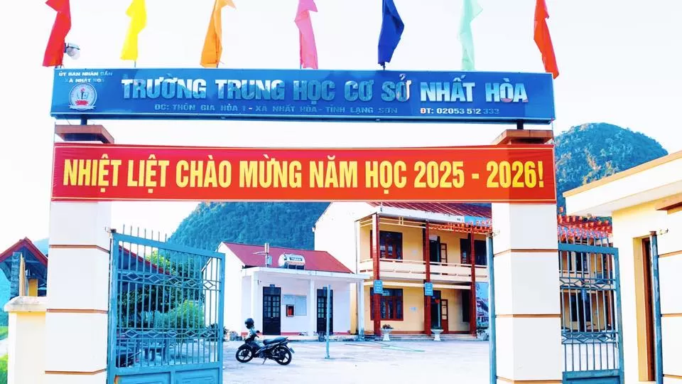 Trường THCS Nhất Hòa