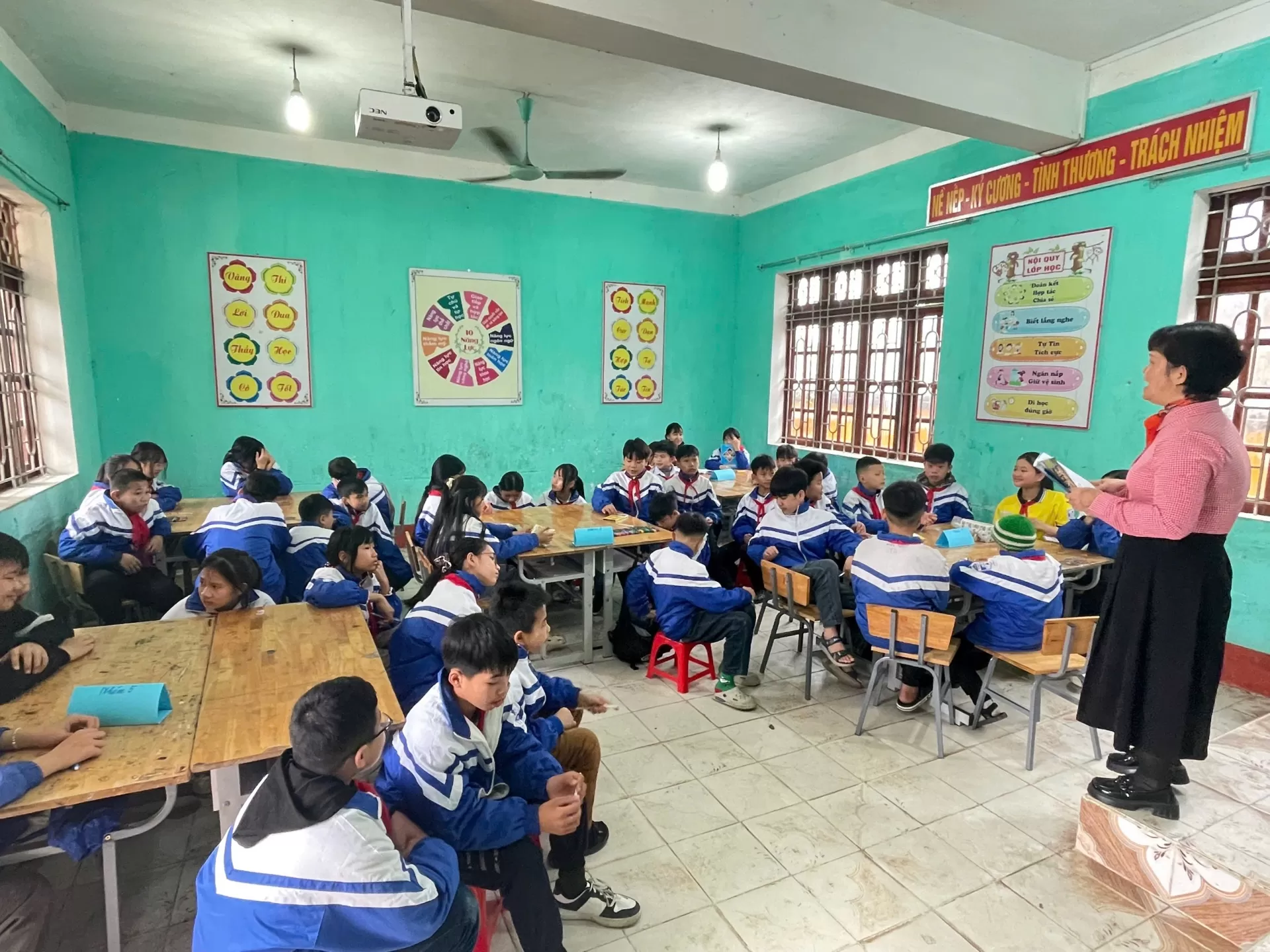 Trường TH, THCS ĐẠI ĐỒNG II - LẠNG SƠN