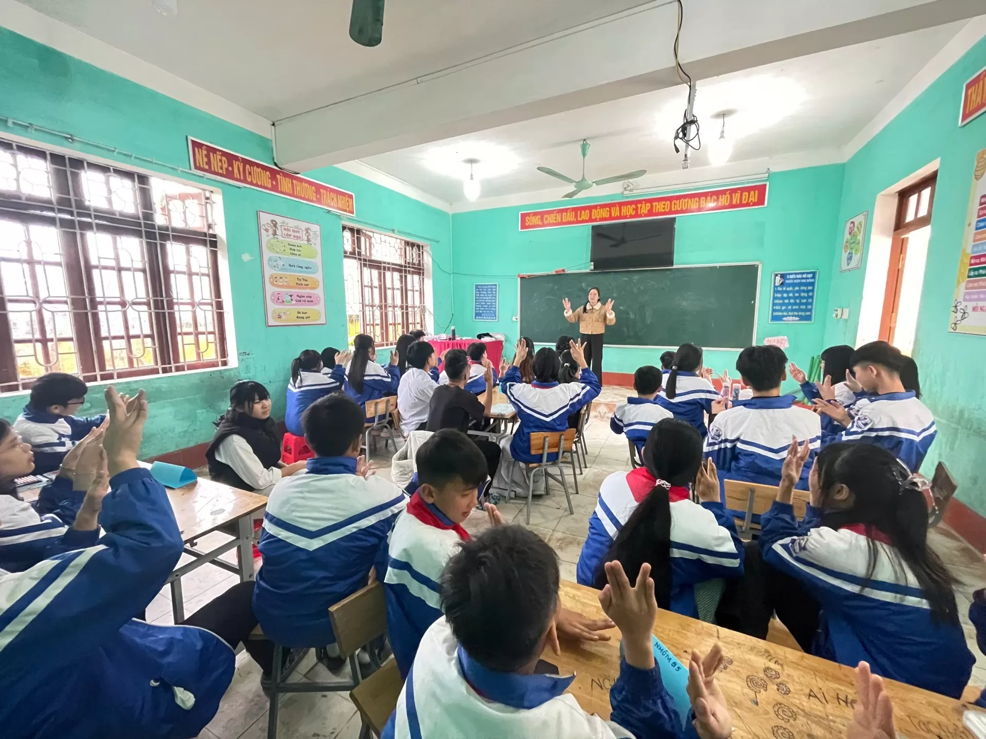 Trường TH, THCS ĐẠI ĐỒNG II - LẠNG SƠN