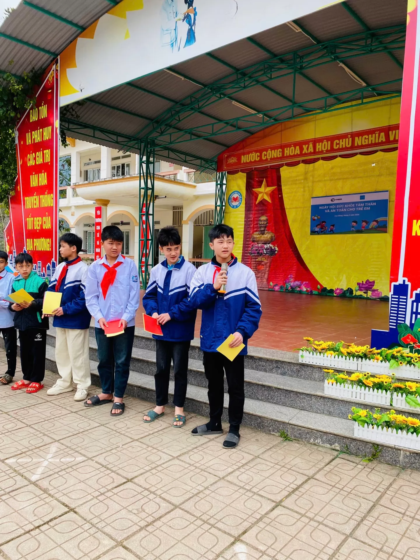 Trường THCS Phi Hải Cao Bằng