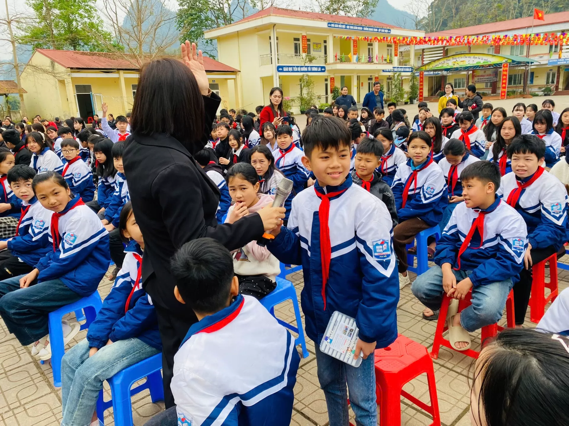 Trường THCS Phi Hải Cao Bằng