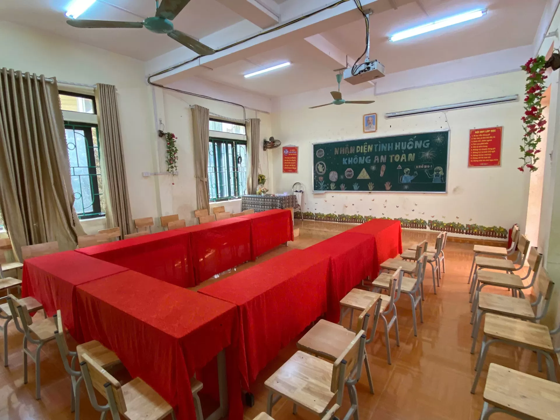 Trường THCSBT Quang Trung Cao Bằng