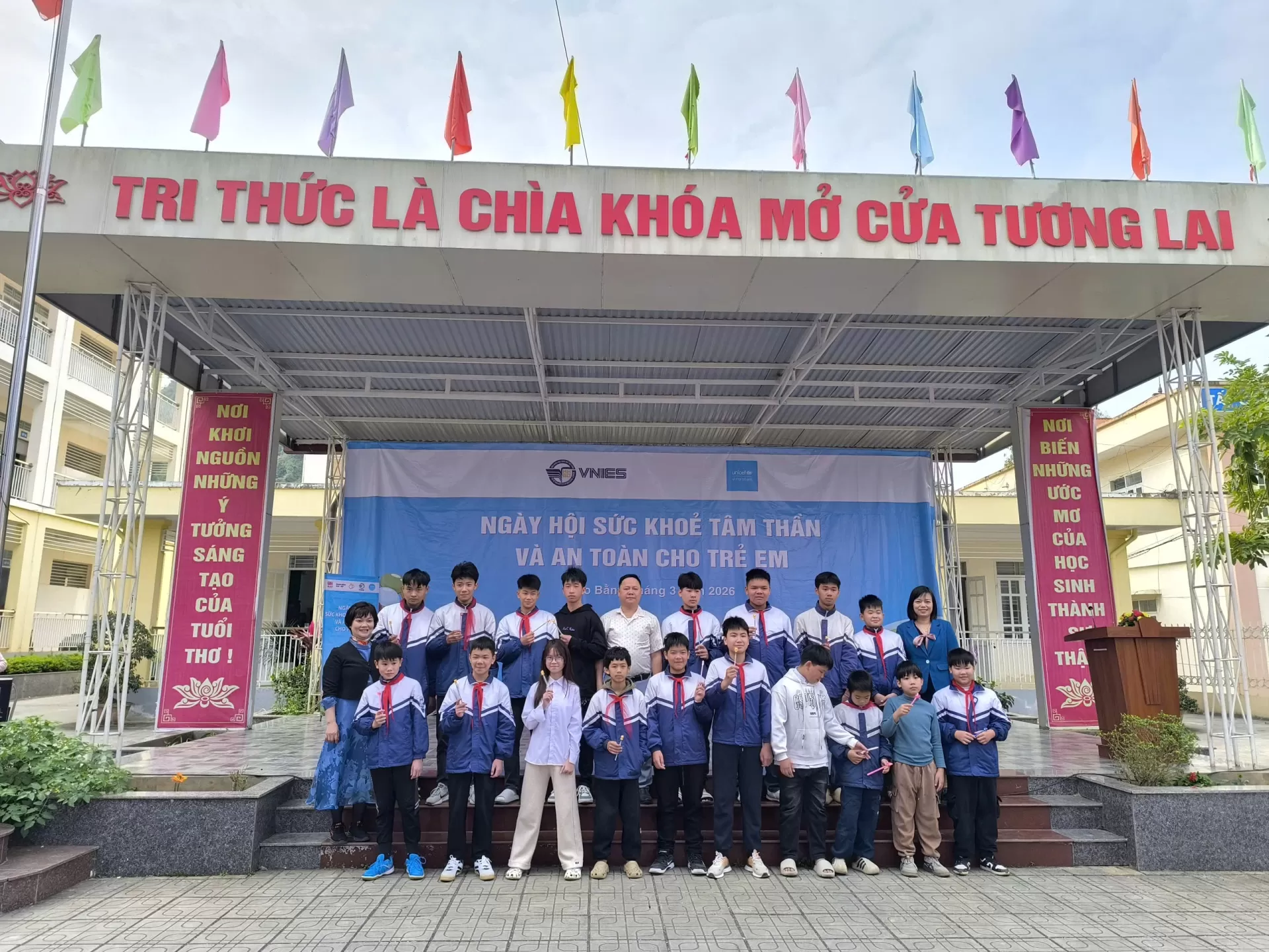 Trường THCS Hùng Quốc Cao Bằng