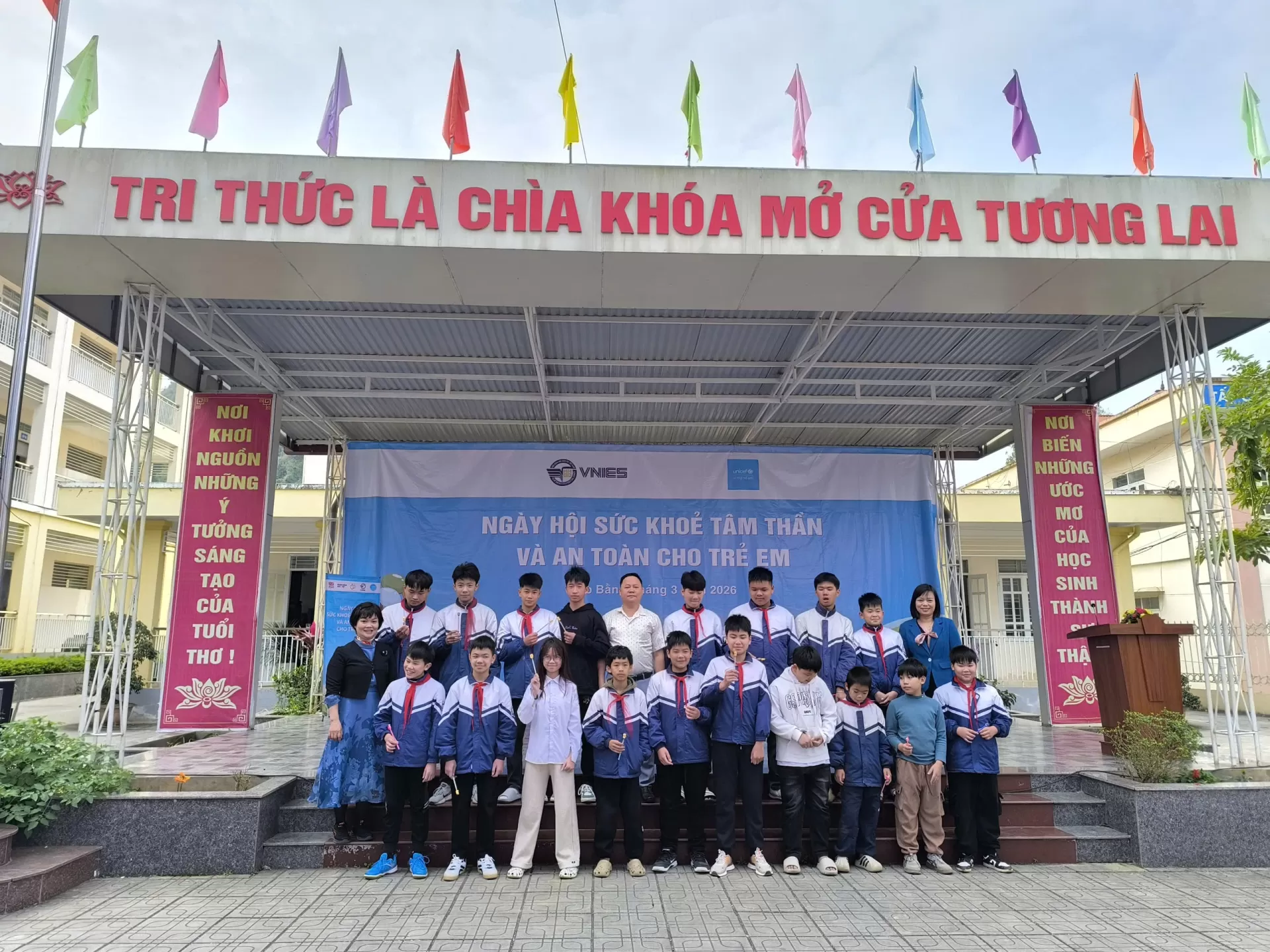 Trường THCS Hùng Quốc Cao Bằng